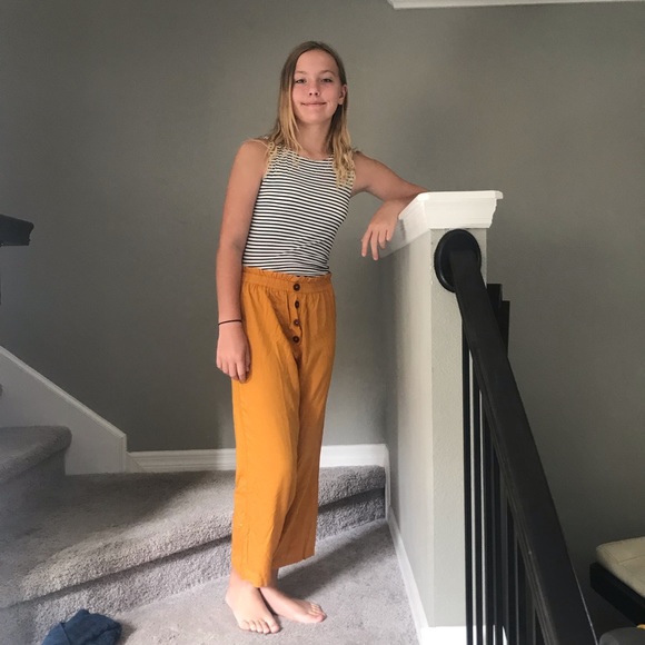 Meet your Posher, Lily May - Picture 1 of 1